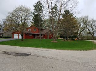 703 Bayhill Ave, Twin Lakes, WI 53181