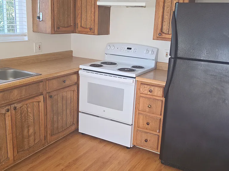 6821 Virginia Dr — Photo 9