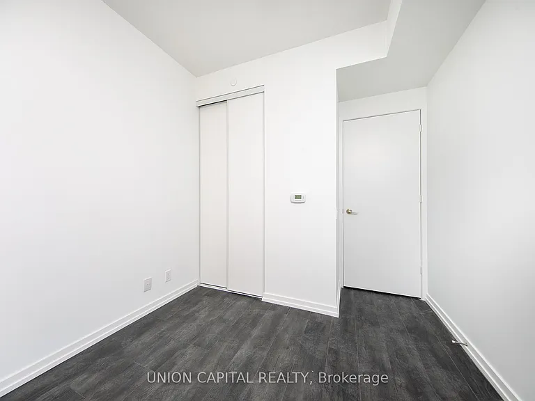 7890 Jane St #1609 — Photo 6