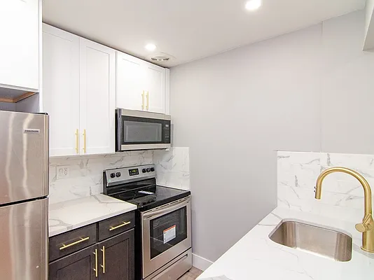 Rented by Compass | media 3