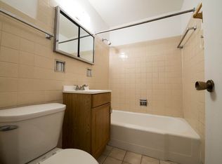 304 East 147th Street Harvey, IL 60426, Harvey, IL 60426