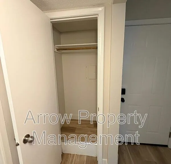 2119 Arbor St #203 — Photo 7