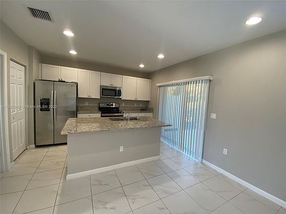2nd image of 2201 NW Treviso Cir #2201