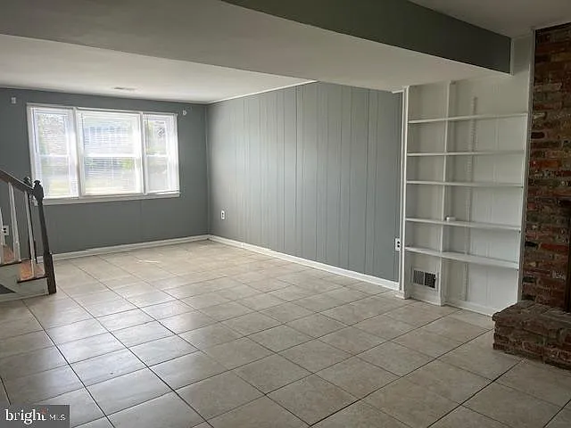 7001 Blue Bird Ct — Photo 28