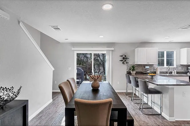 10226 Relic Oaks — Photo 18