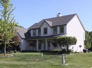 4073 Brest Rd, Newport, MI 48166