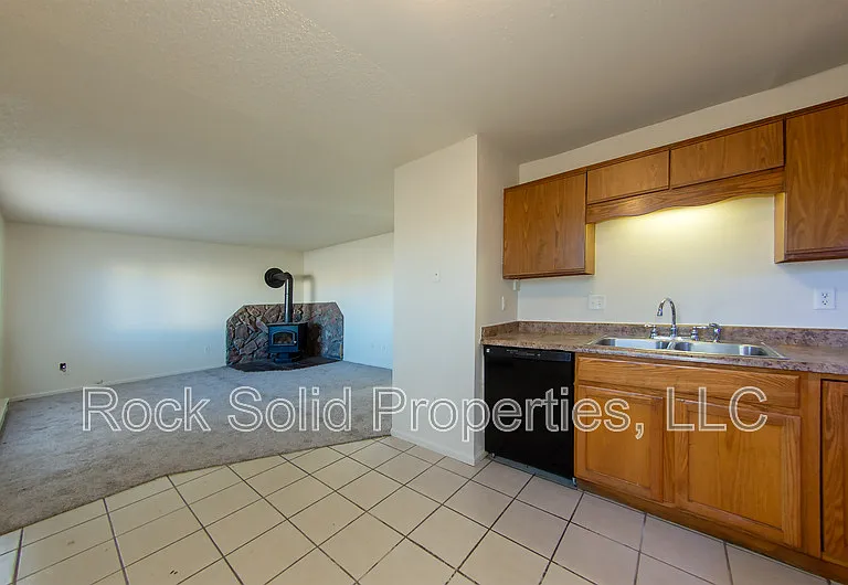 1825 Edgewater Ave #1831 — Photo 7