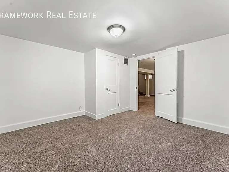 3150 N Fillmore St — Photo 21