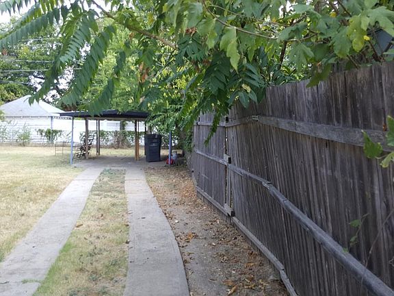 3rd image of 1906 Somerset Ave