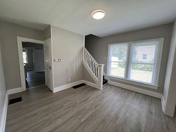 5th image of 51-53 W Norman Ave #51