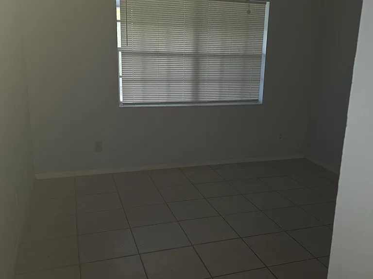 905 Southridge Rd #202D — Photo 9