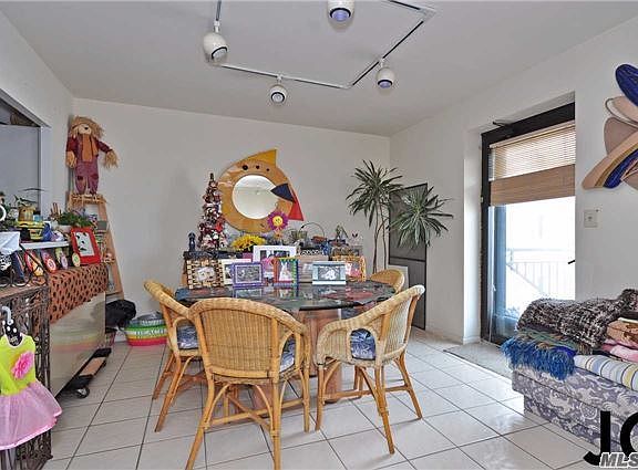 5th image of 100 W Broadway APT 6S