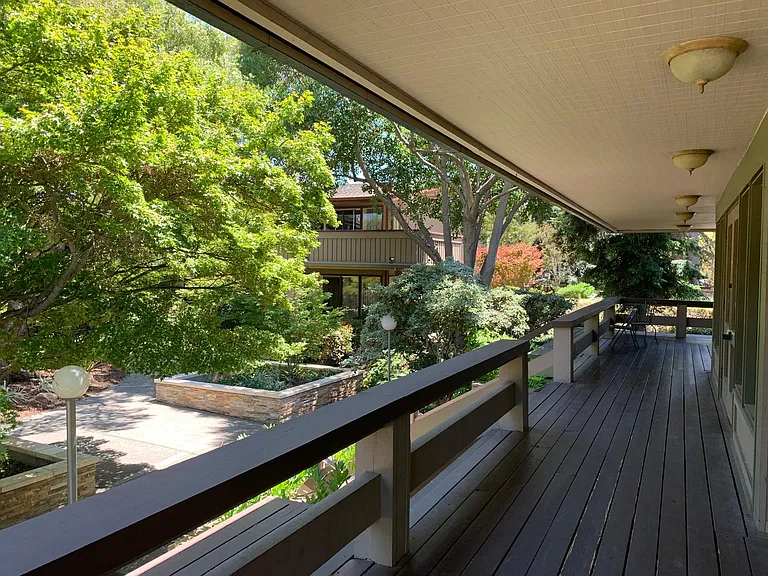 151 Buckingham Dr — Photo 17