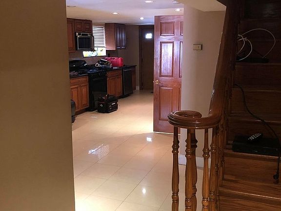 4th image of 63-23 Pleasantview St #1F
