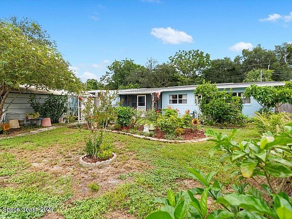 3rd image of 2640 Donna Dr