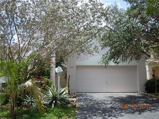 1st image of 3954 Jasmine Ln