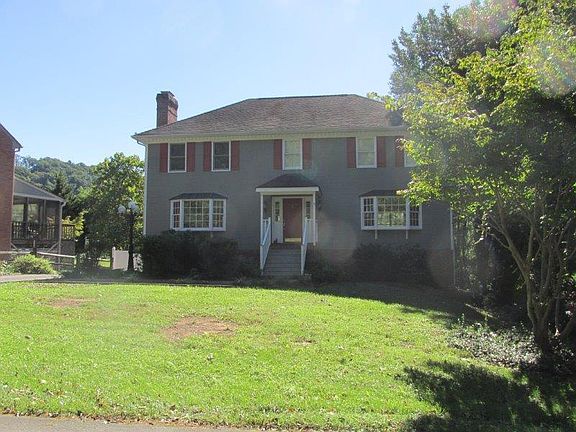 2nd image of 5106 Meadow Creek Dr