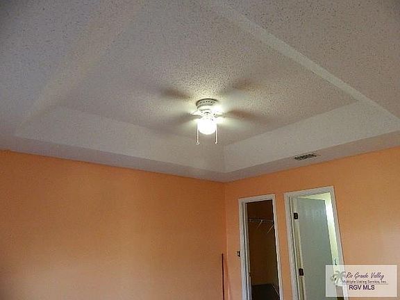 2nd image of 2113 Vista Verde Cir E