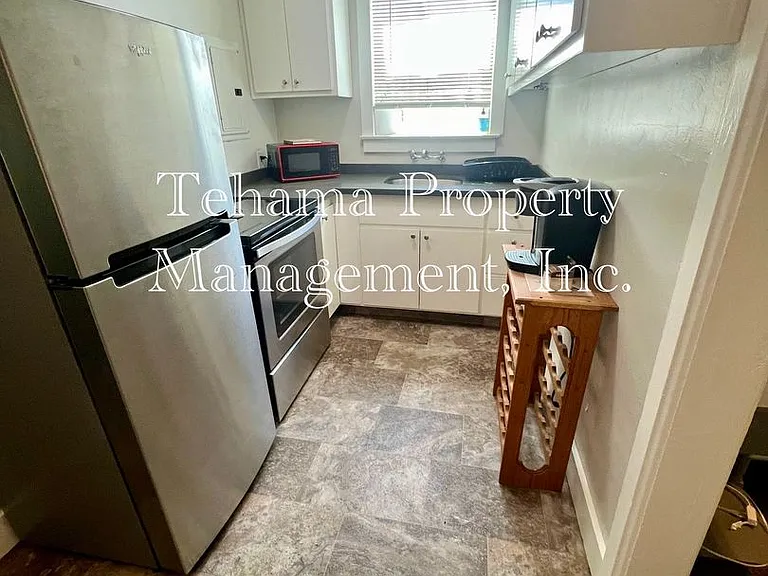 1051 Washington St — Photo 34