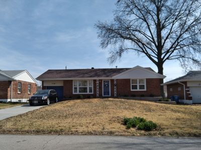 9426 Altonwood Dr, Saint Louis, MO, 63136