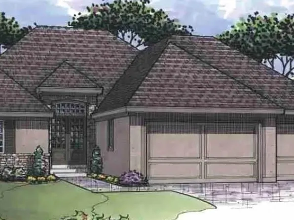 807 Savannah Ct, Greenwood, MO 64034