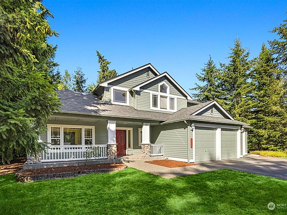 3rd image of 1250 NW Arcadia Court