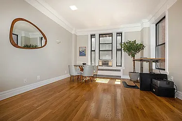 Rented by Rita S Citrin, LREB