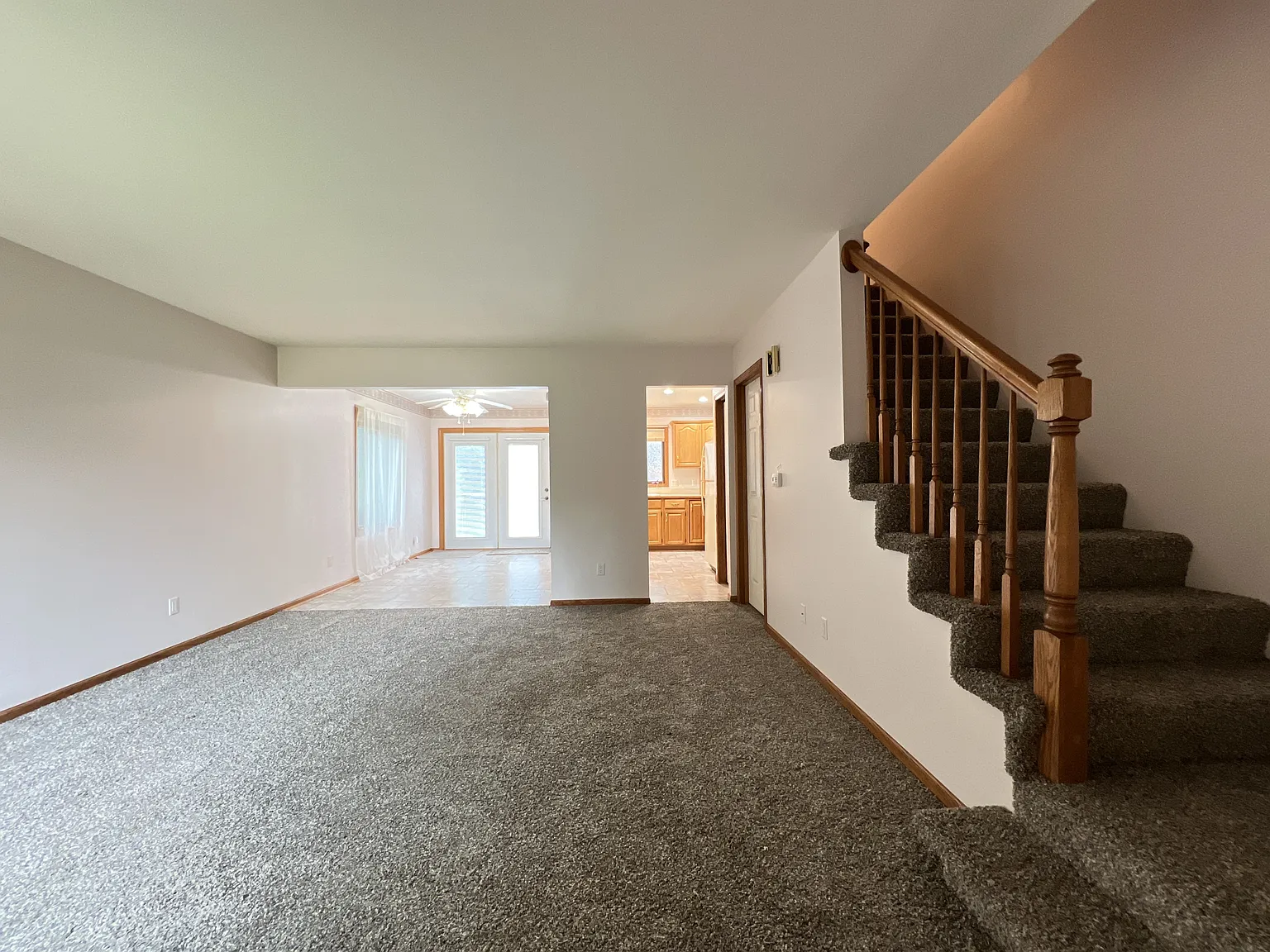 2742 Pleasant View Drive #8 - 8 — Photo 2