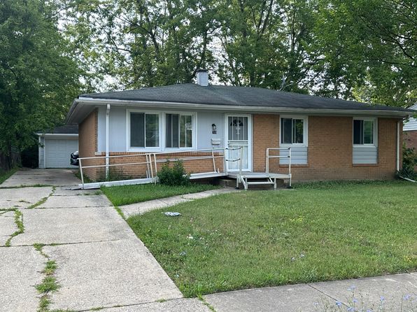 719 Blackhawk Dr