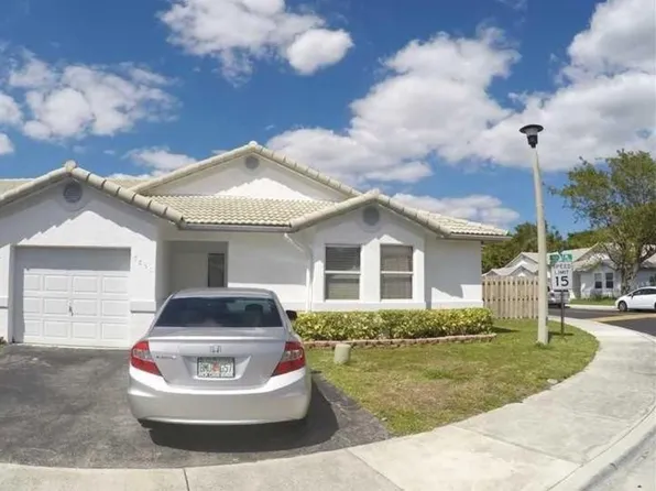 7851 NW 34th Pl, Hollywood, FL 33024