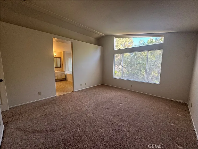 2121 Sun Ridge Dr — Photo 11