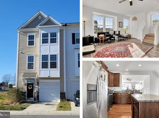 11 Landis Ct, Falling Waters, WV 25419