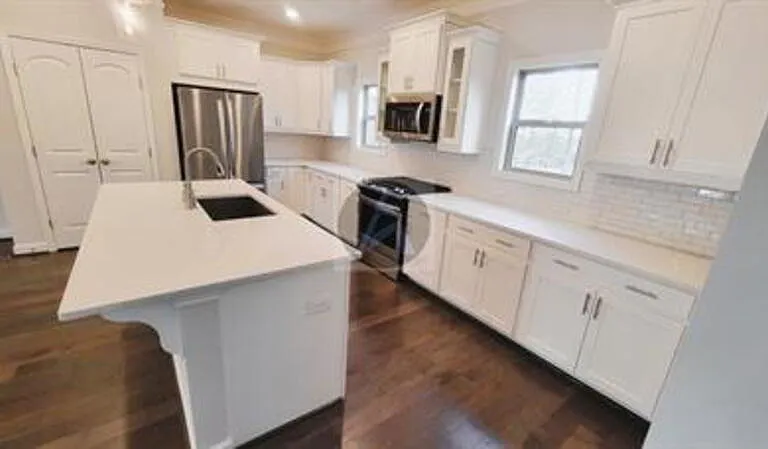 2892 Boone Dr NW — Photo 2