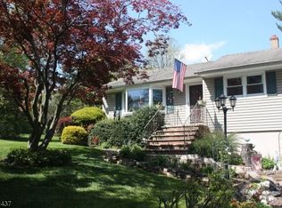 76 Robbins Rd, Branchburg, NJ 08876