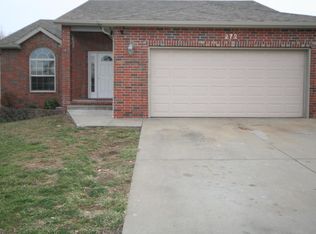 272 W Sunrise Dr, Nixa, MO 65714