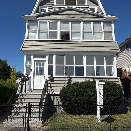 279 Captain Thomas Blvd #A1