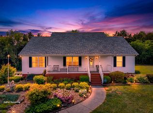 2598 Plantation Dr, Russellville, TN 37860