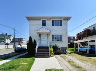 36 Scudder St, Garfield, NJ 07026