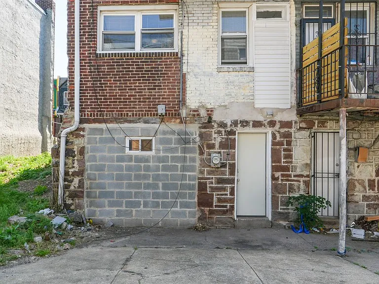 1512 S Stanley St — Photo 23