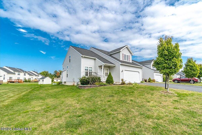 5th image of 3A Breezy Pointe Drive