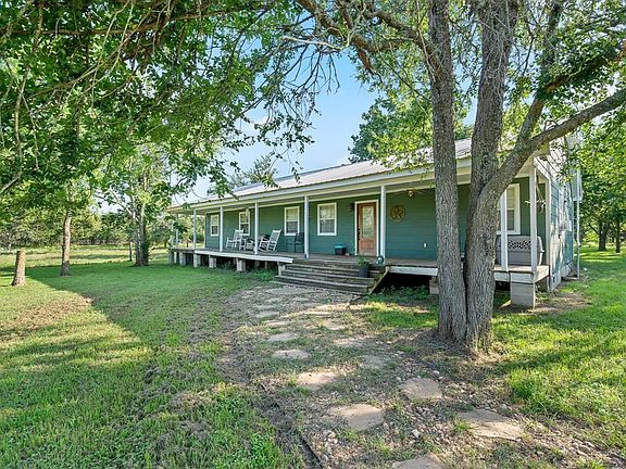 3rd image of 4771 County Road 473