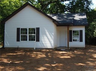 1231 Georgetown Dr, Charlotte, NC 28213