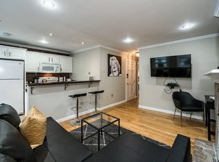 41 Grove St #U401, Boston, MA 02114