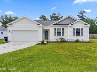 707 Morris Landing Rd, Holly Ridge, NC 28445