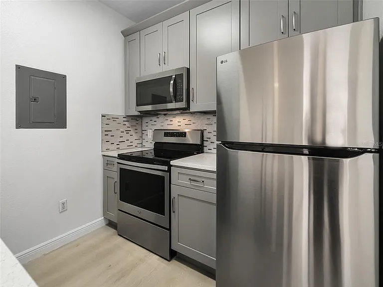 8933 Lee Vista Blvd #2607 — Photo 8
