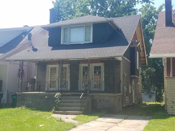 3rd image of 50 Unger Ave
