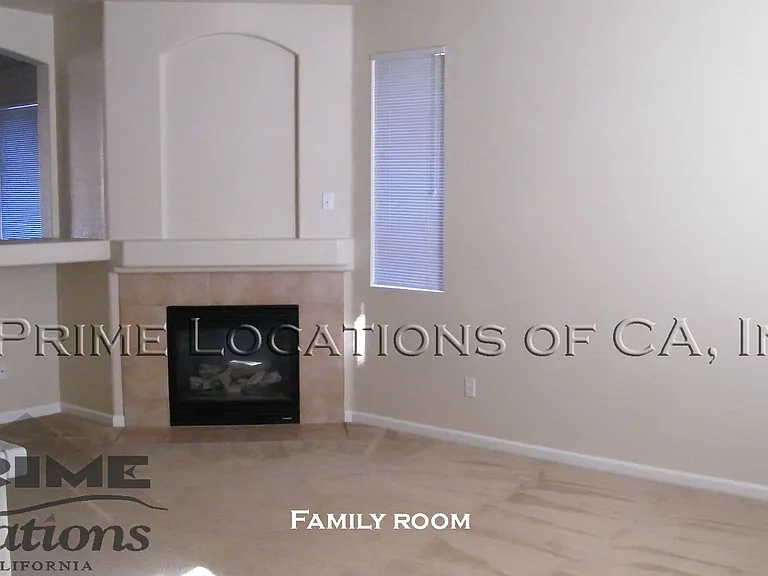 1526 Sweetgrass Ln — Photo 4