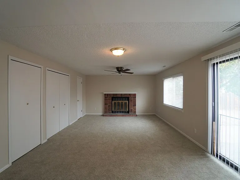 3460 Sun River Pl — Photo 9