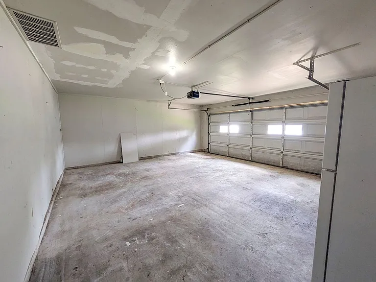 6510 Daisy Dr — Photo 30