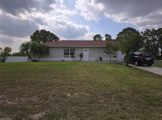 909 Sally AVE N, LEHIGH ACRES, FL 33971